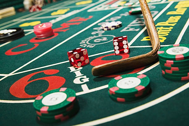 338zk Hot Pot live round display with multiple markets and game information
